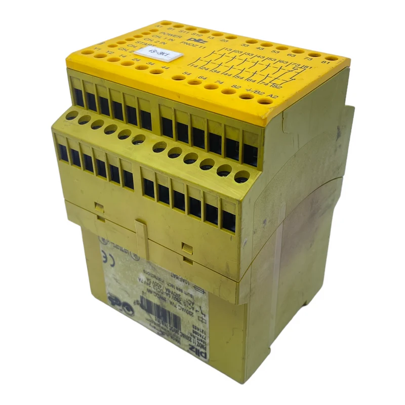 Pilz PNOZ11 Sicherheitsrelais 774086 230V AC 24V DC 4W 7n/o 1n/c - Industrie