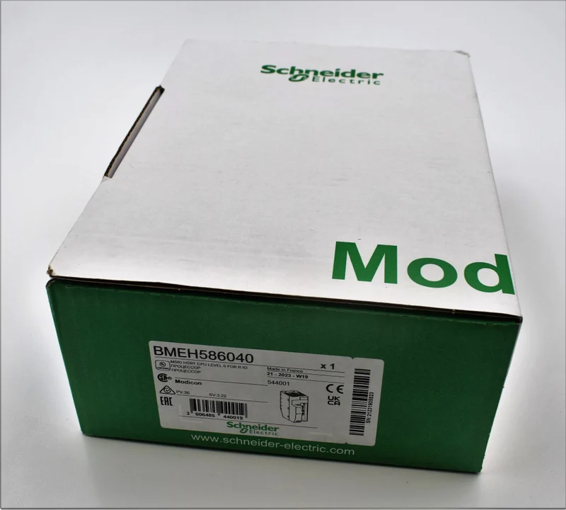 SCHNEIDERELECTRIC BMEH586040 auf Lager