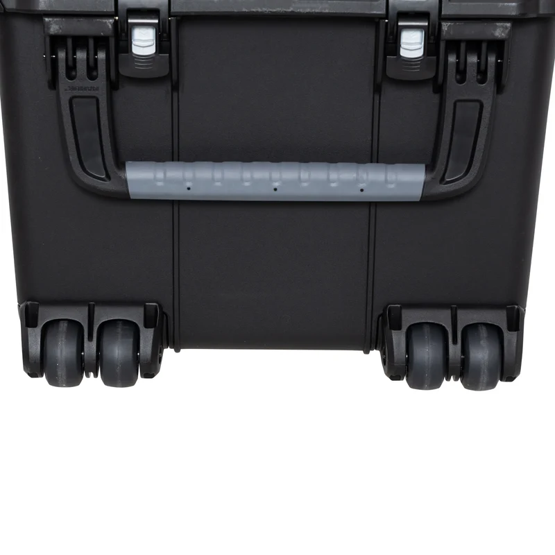 Gator GU-3021-18-WPDF Waterproof Case With Diced Foam | 30" x 21" x 18"