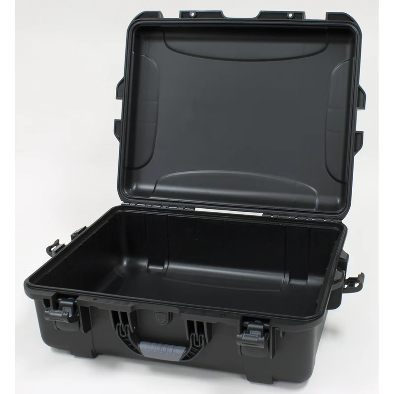 Gator GU-2217-08-WPNF Waterproof Case With No Foam | 22" x 17" x 8.2"