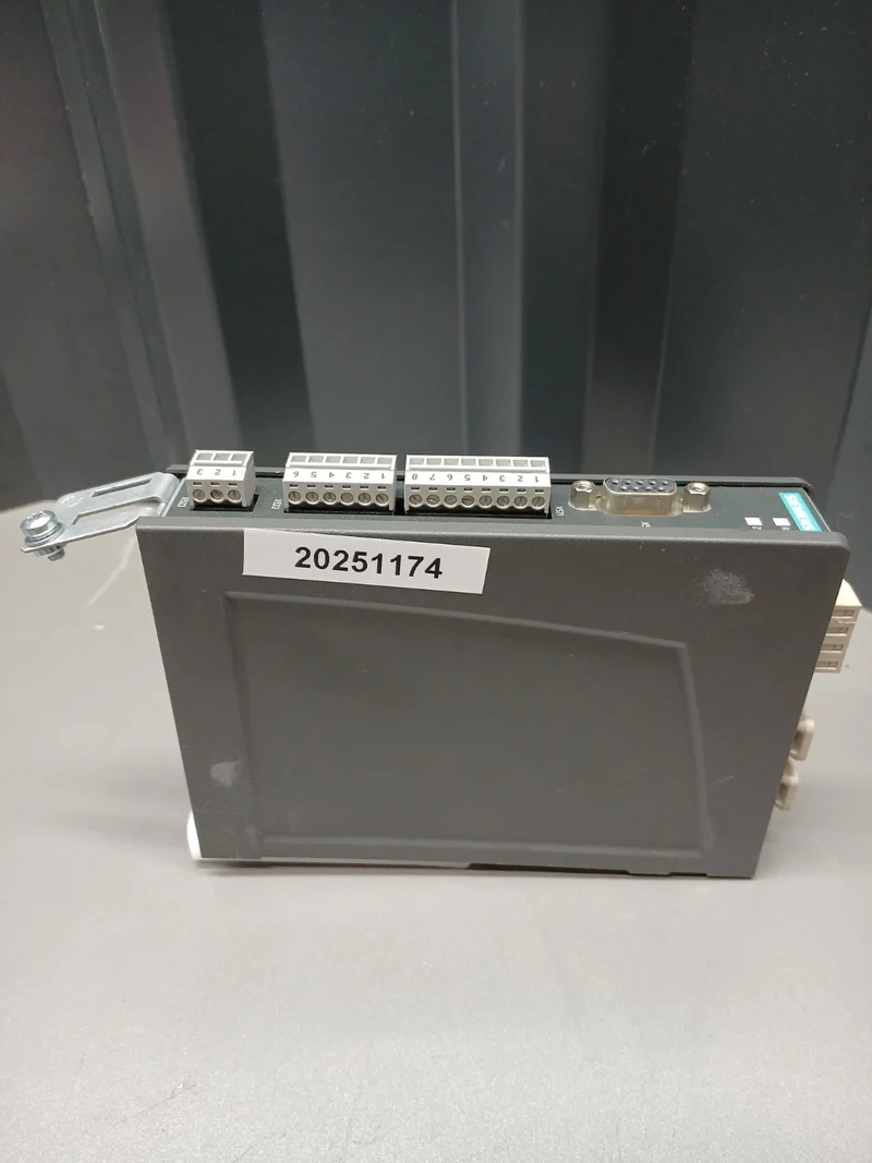 SIEMENS 6SL3055-0AA00-3PA1 SINAMICS TERMINAL MODULE TM41