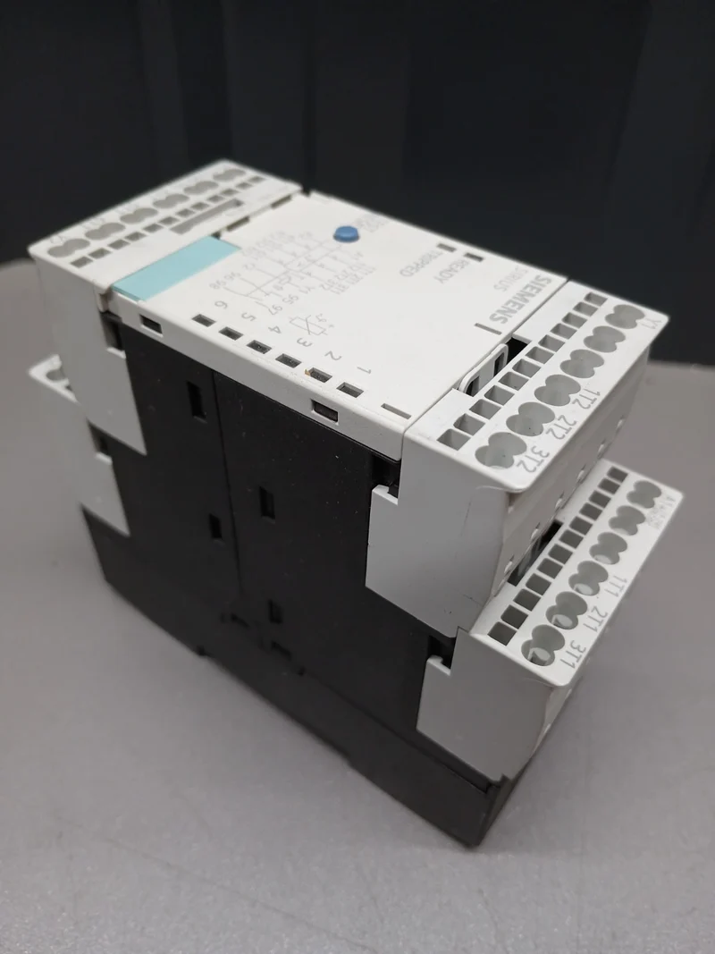 Siemens 3RN1062-2CW00 Motor Thermistor-Motorschutz Relais