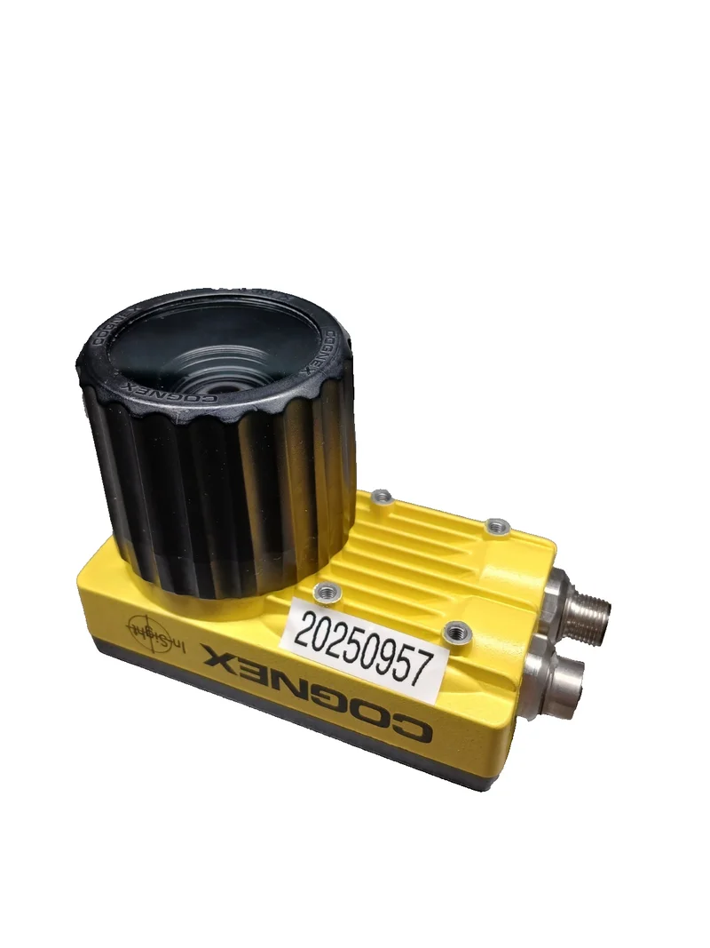 COGNEX In-Sight 5401 + FUJINON HF9HA-1B 1:1.4/9mm