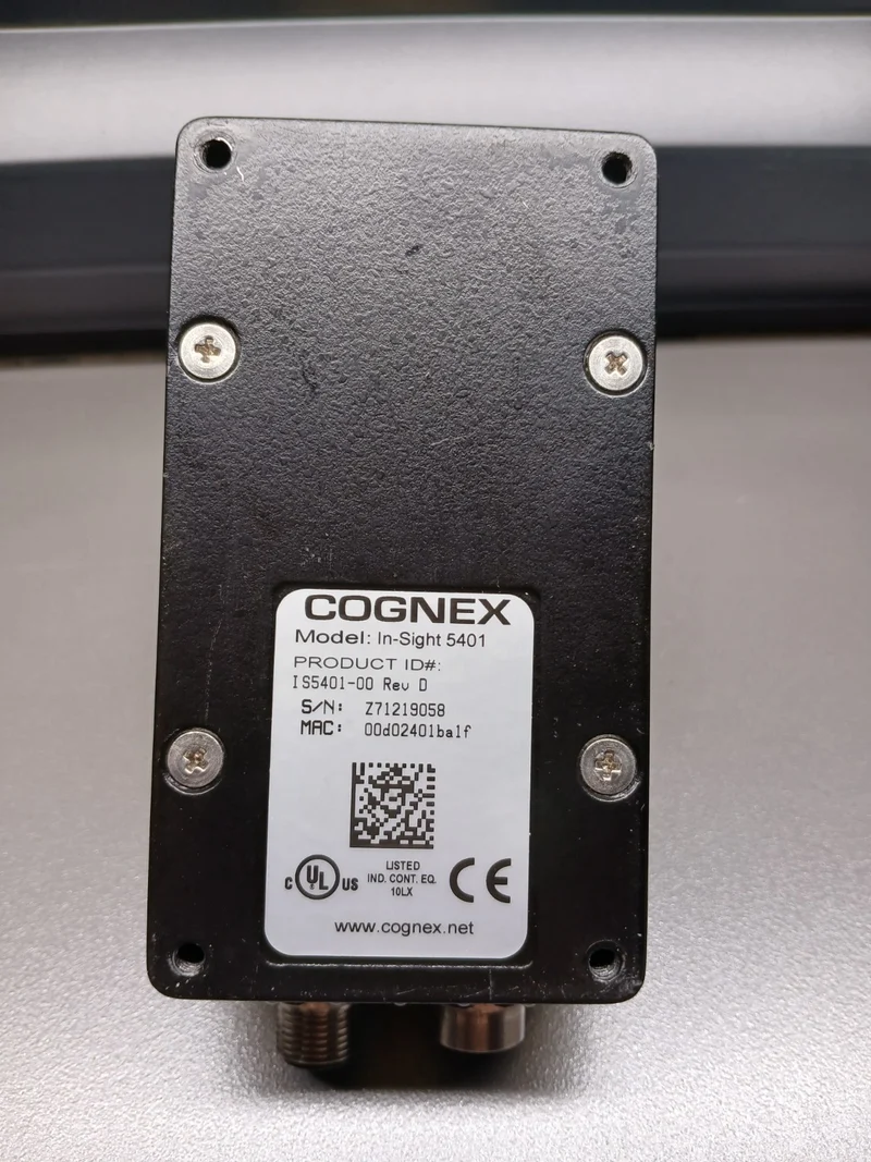 COGNEX In-Sight 5401 + FUJINON HF9HA-1B 1:1.4/9mm