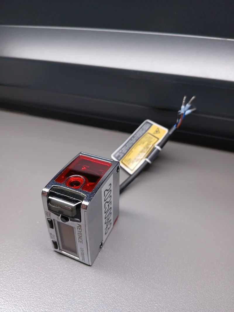 KEYENCE LR-TB2000C Laser Distance Sensor Head
