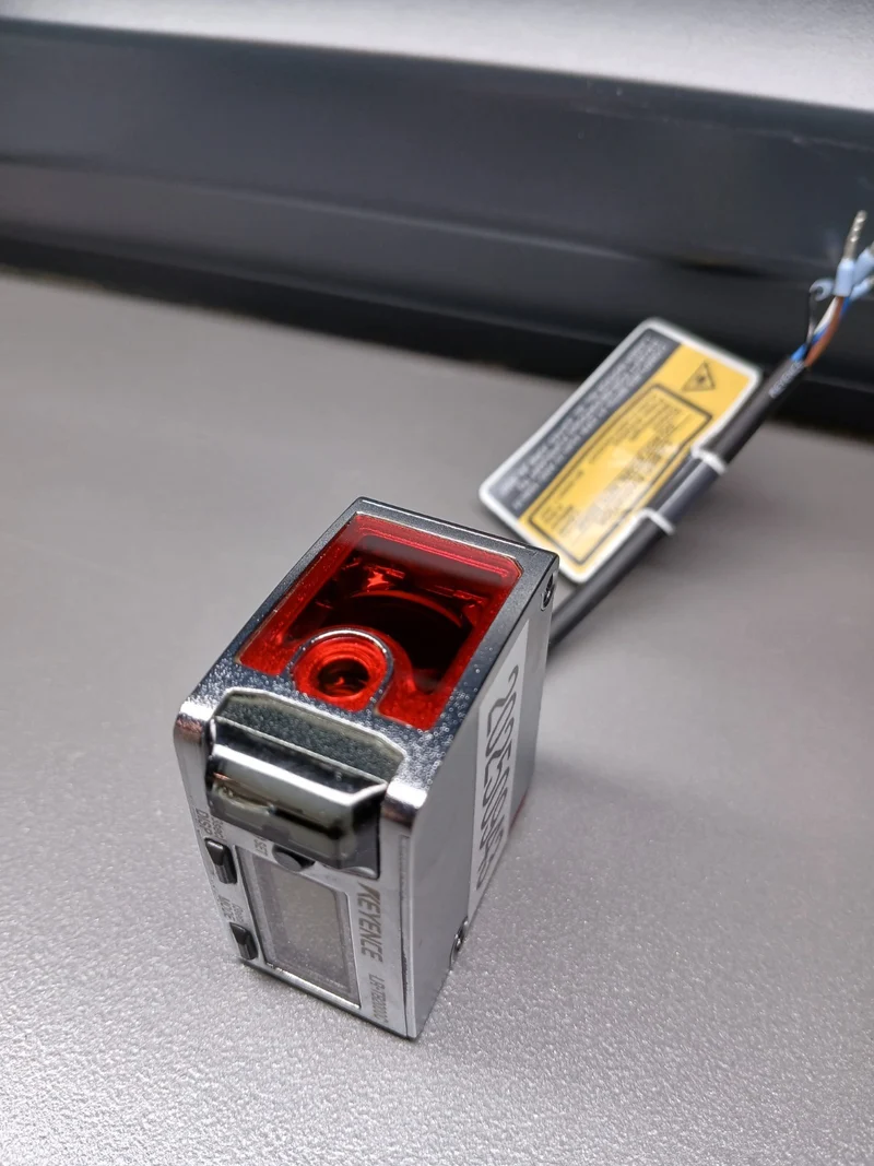 KEYENCE LR-TB2000C Laser Distance Sensor Head