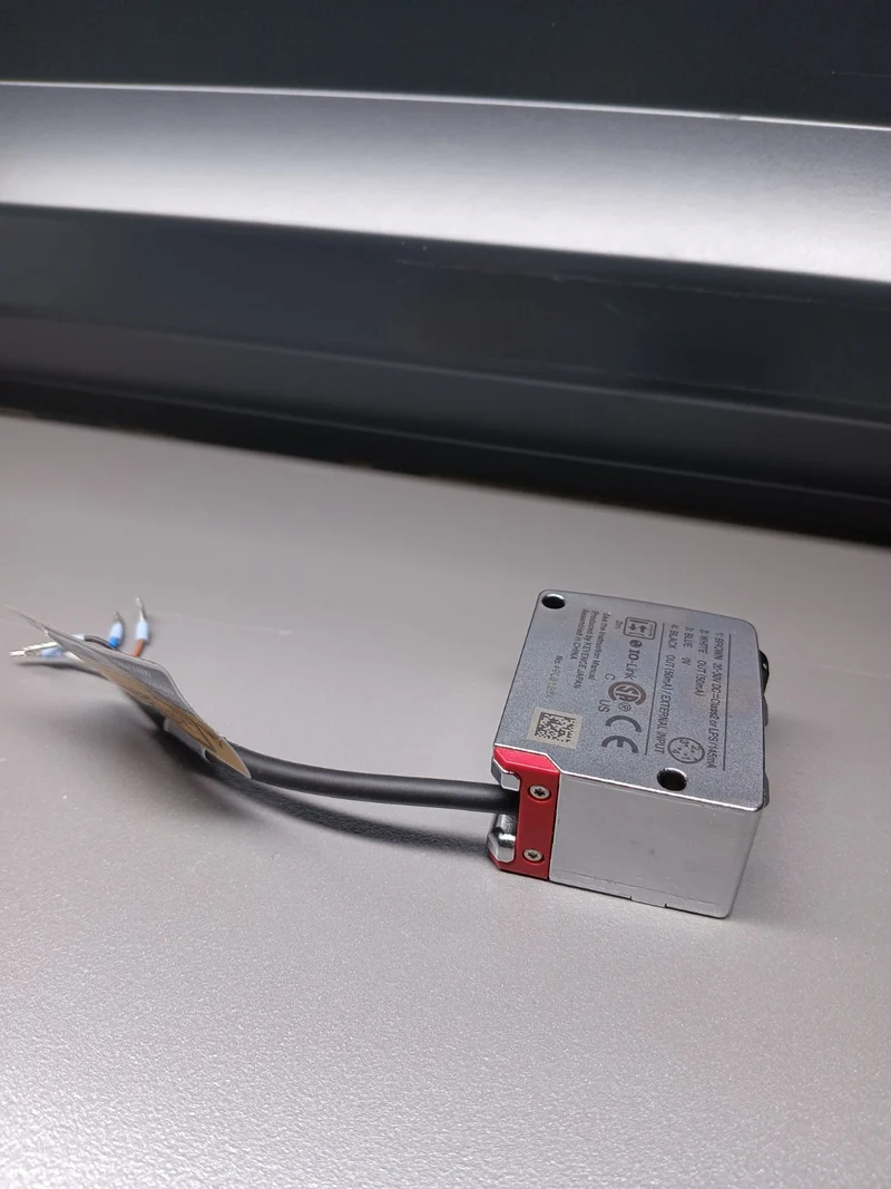 KEYENCE LR-TB2000C Laser Distance Sensor Head