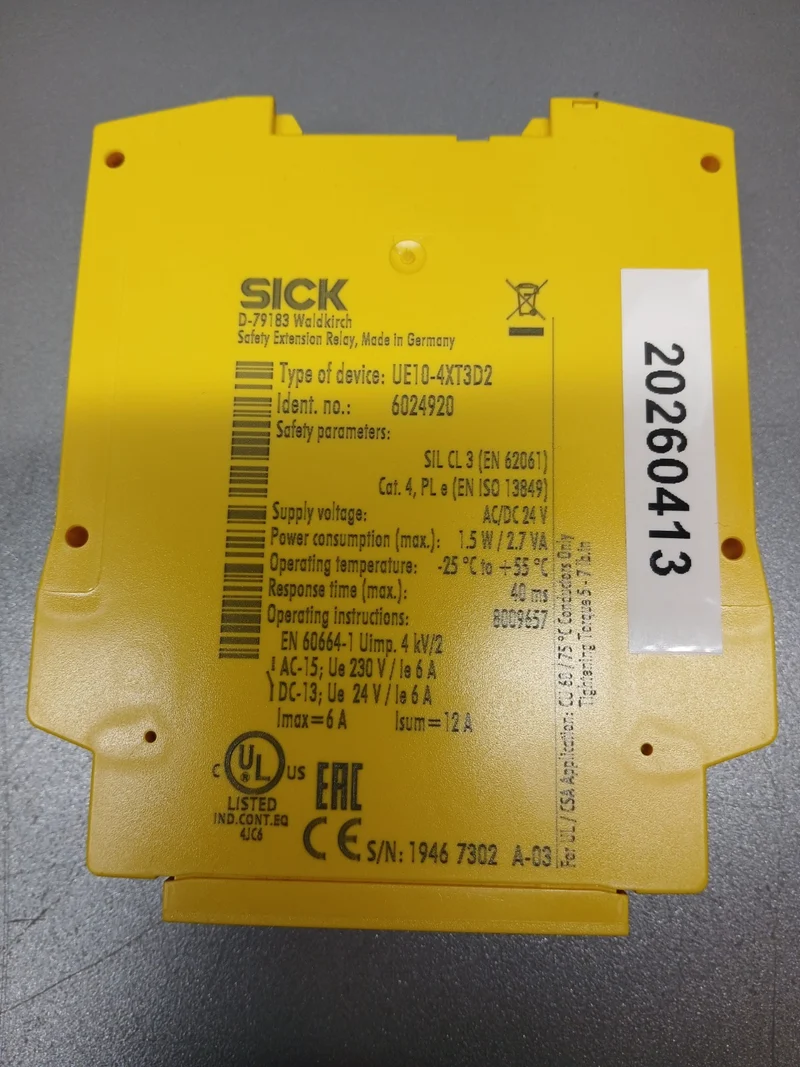 SICK UE10-4XT3D2 Sicherheitsrelais 6024920