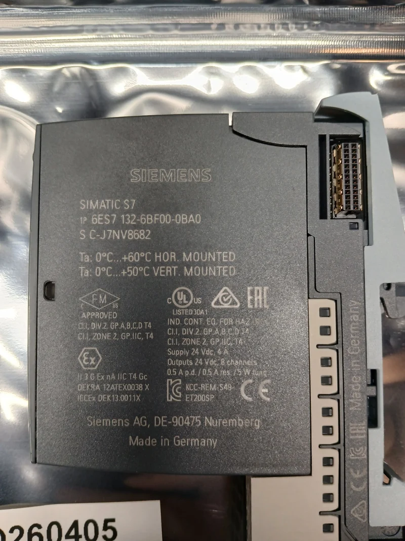 Siemens Simatic S7 6ES7 132-6BF00-0BA0 Digital Output Modul
