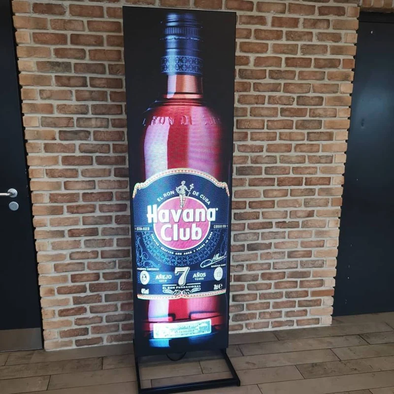 LED Video Poster mieten München – Indoor P2/P3 Totem