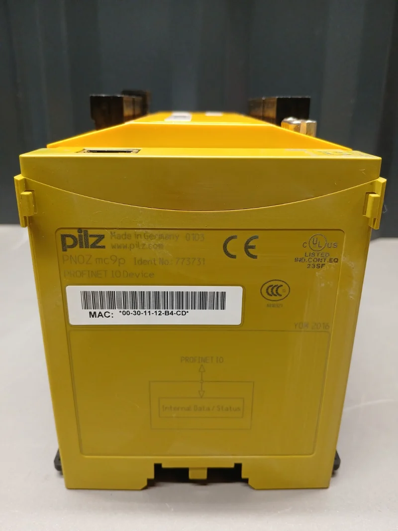 Pilz Kommunikationsmodul PNOZ mc9p 773731 Basisgerät PNOZ m1p 773100