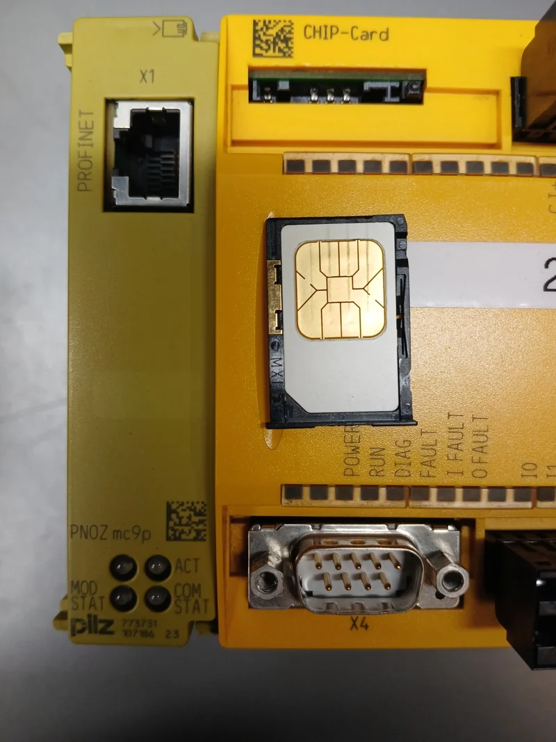 Pilz Kommunikationsmodul PNOZ mc9p 773731 Basisgerät PNOZ m1p 773100