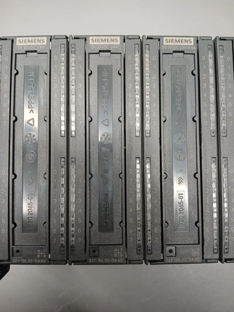 Siemens SIMATIC S7-300 CPU 315-2 DP / 6ES7 315-2AG10-0AB0 incl. Module