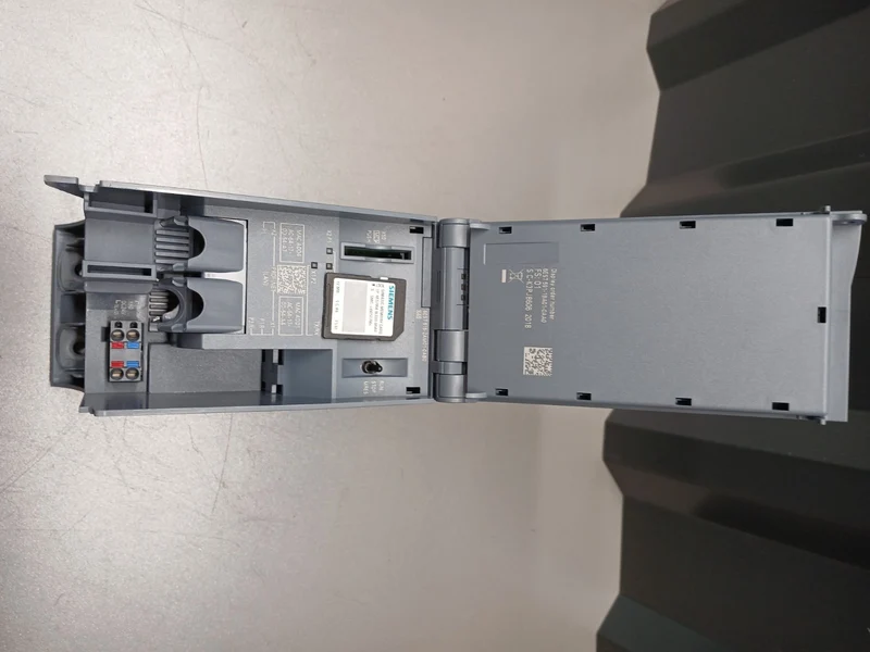 Siemens SIMATIC S7-1500 CPU 1515-2 PN 1P 6ES7 515-2AM01-0AB0
