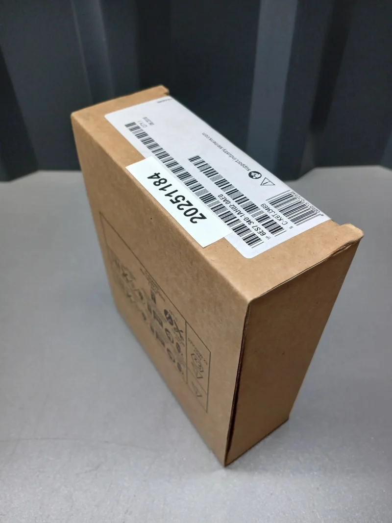 Siemens SIMATIC S7-300 Communication Processor 6ES7 340-1AH02-0AE0 NEU