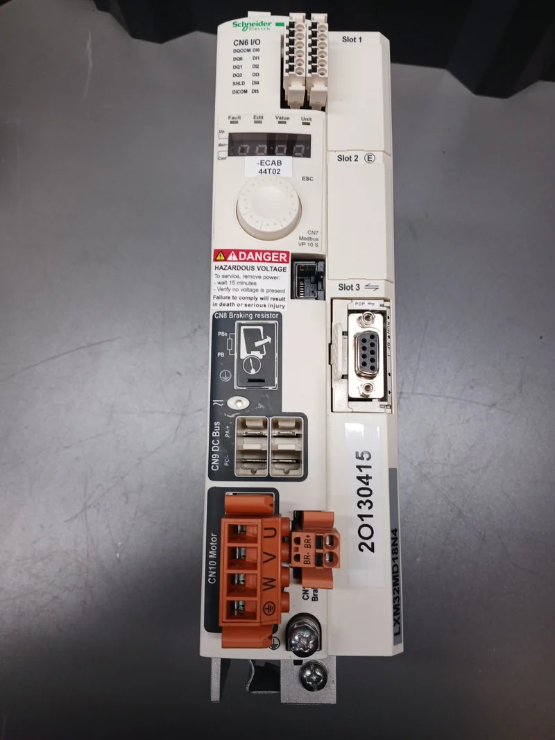 Schneider Electric LXM32MD18N4