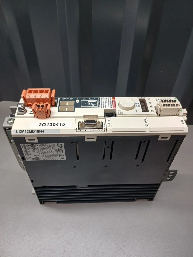 Schneider Electric LXM32MD18N4