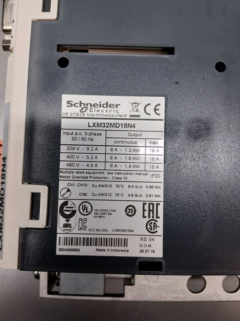 Schneider Electric LXM32MD18N4