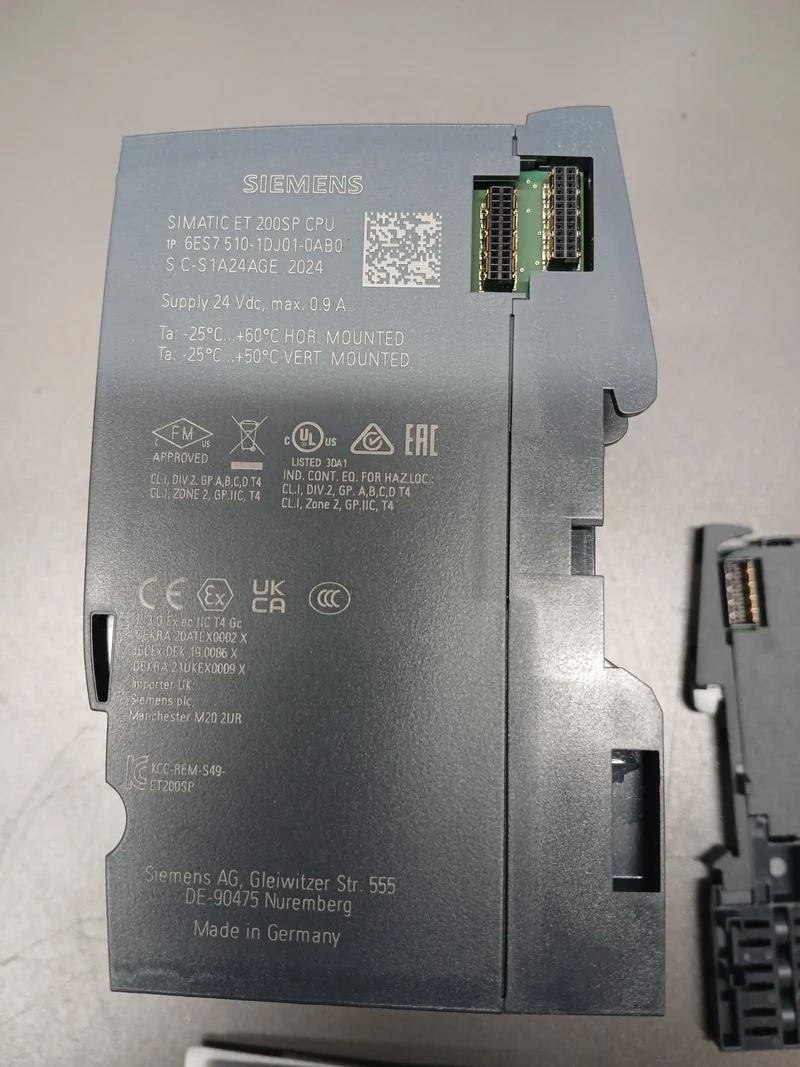 SIEMENS SIMATIC ET 200SP CPU 1510SP-1 PN NEW