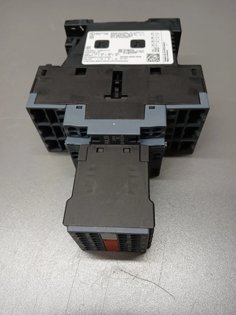Siemens Schütz 3RT2026-2BB44-3MA0 Hilfsschalterblock