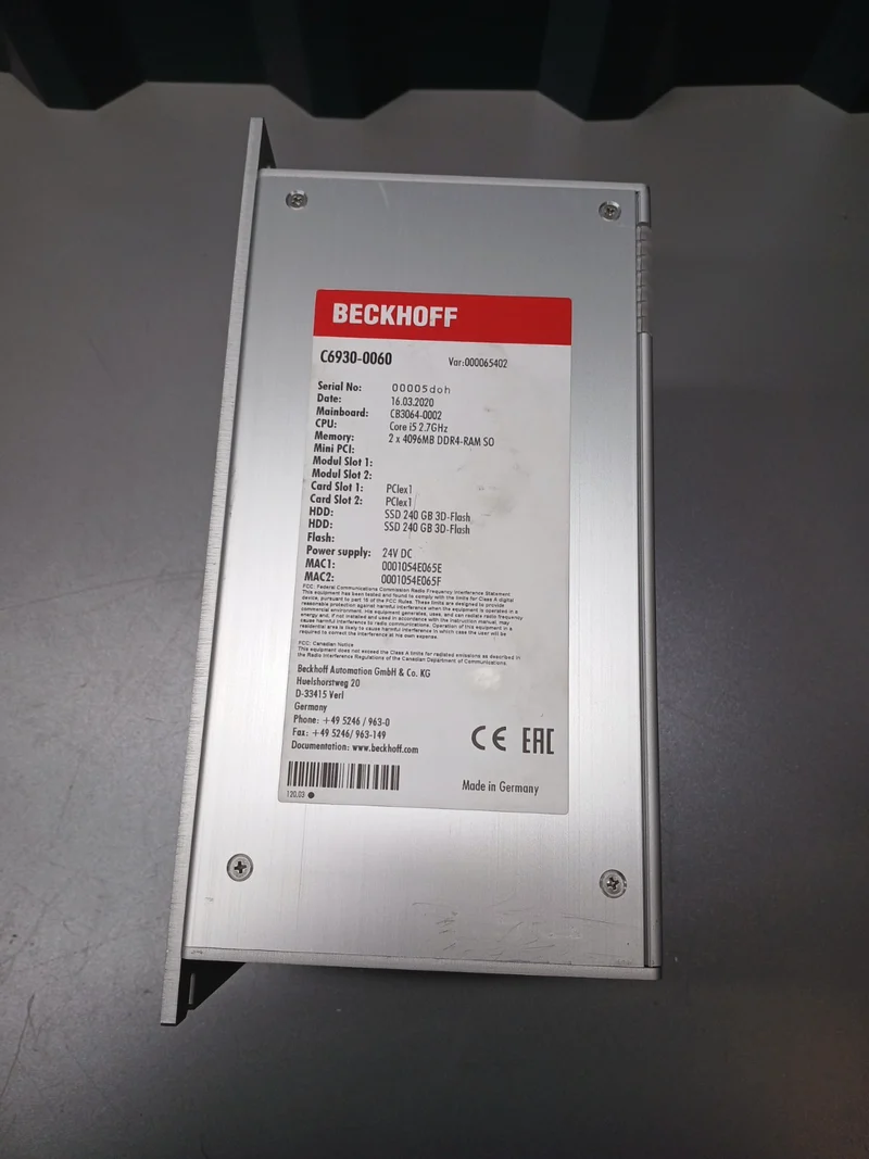 Beckhoff Industrie PC C6930-0060 SSD 240GB 3D-Flash 2x