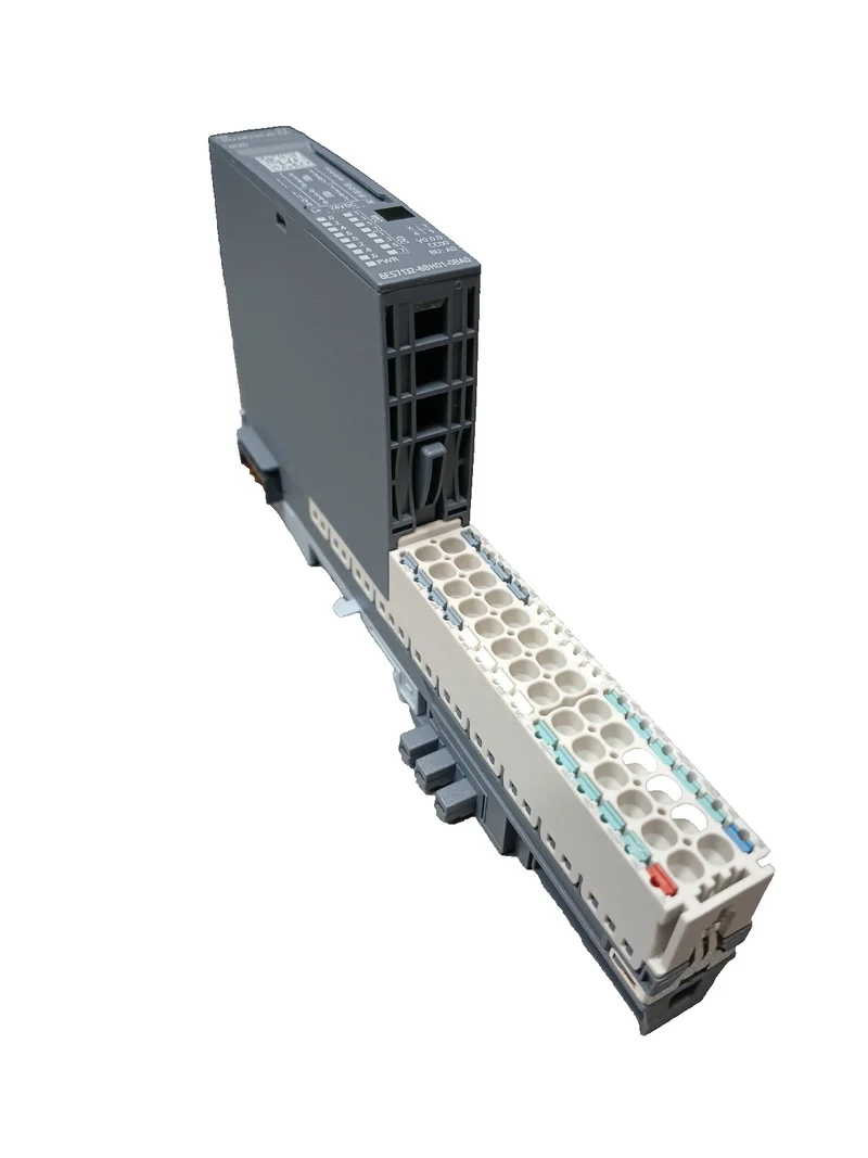 SIEMENS SIMATIC S7(6ES7 132-6BH01-0BA0) Ausgangsmodul+ (6ES7 193-6BP00-0DA0)Base