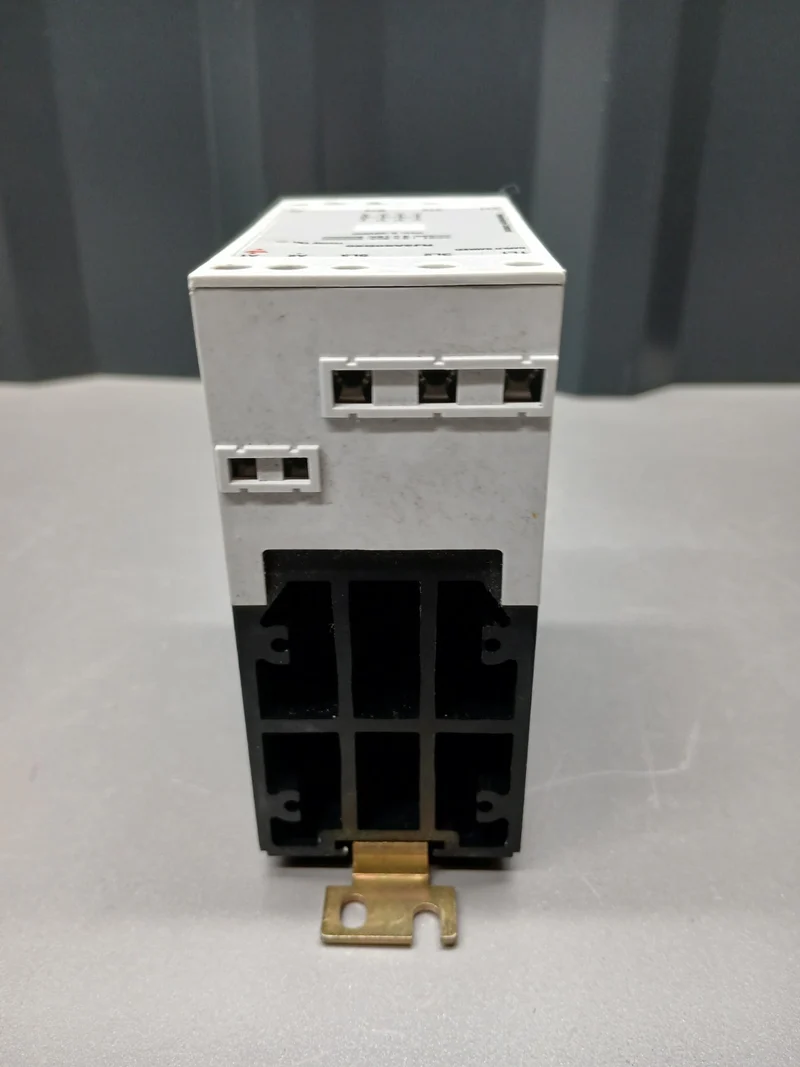 Carlo Gavazzi RJ3A60D20 Halbleiterrelais Semiconductor RJ3A60D20