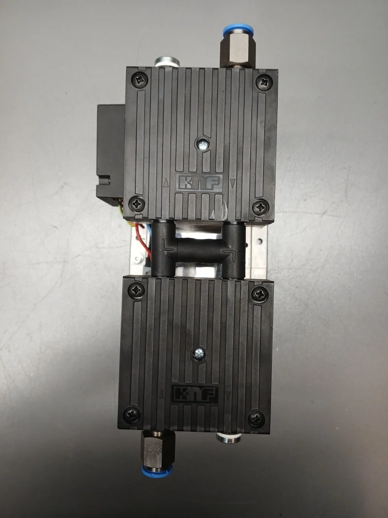 KNF Vakuumpumpe PM30479-838.3