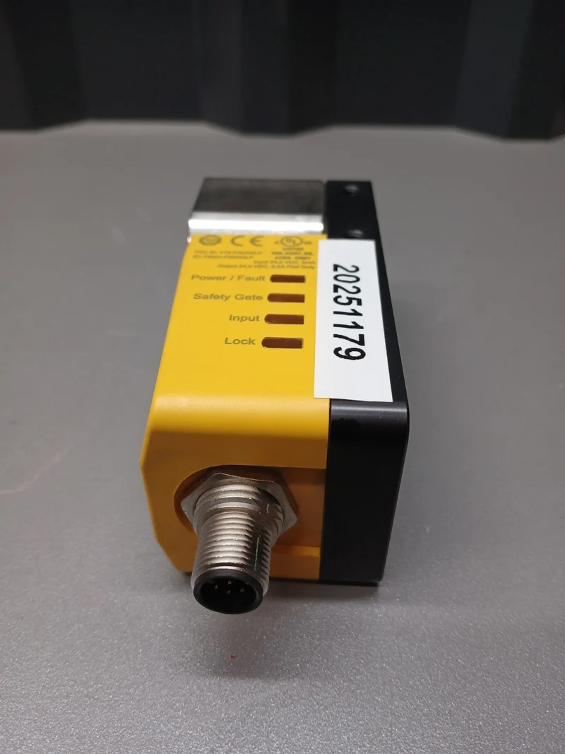 Pilz Schutztürsystem PSEN sl-0.5p 1.1 switch safety gate system 570510 V1.3