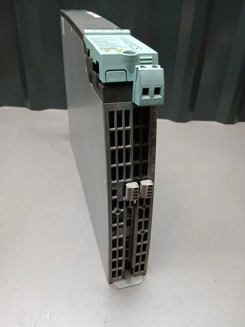 Siemens SINAMICS Smart Line Module 6SL3130-6AE15-0AB0