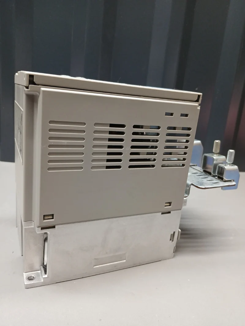 Schneider Electric Telemecanique LXM05BD14N4 Servoverstärker