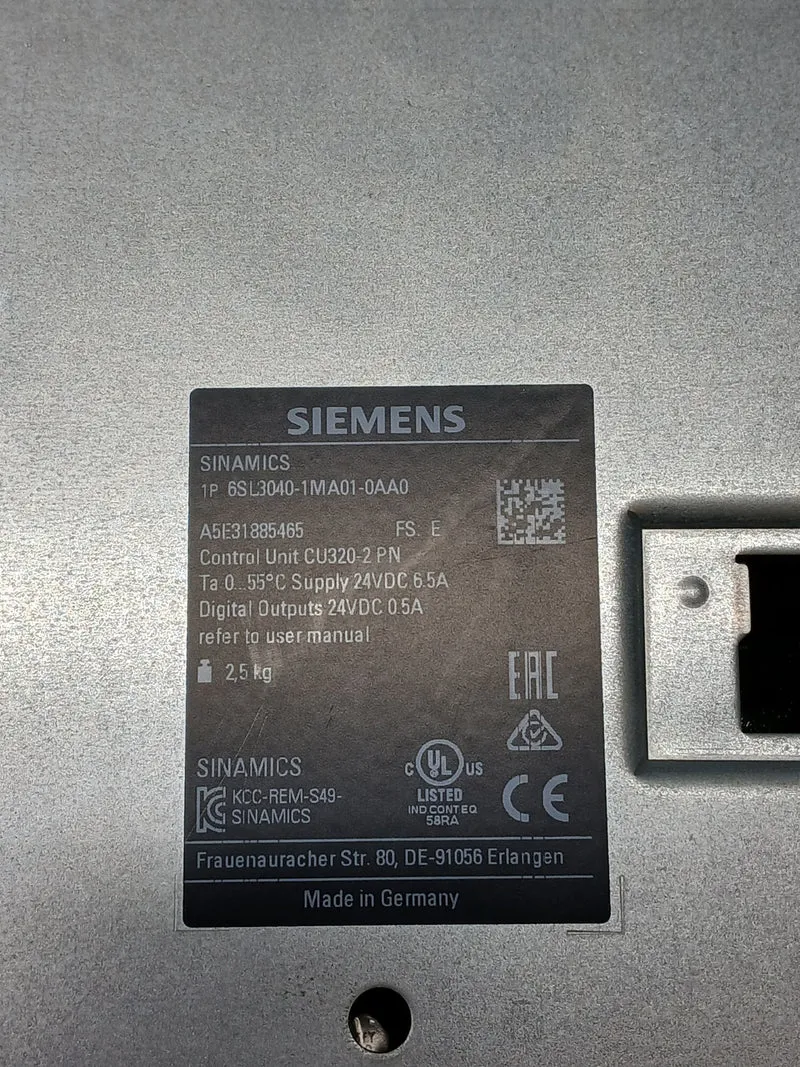 Siemens SINAMICS 1P 6SL3040-1MA01-0AA0