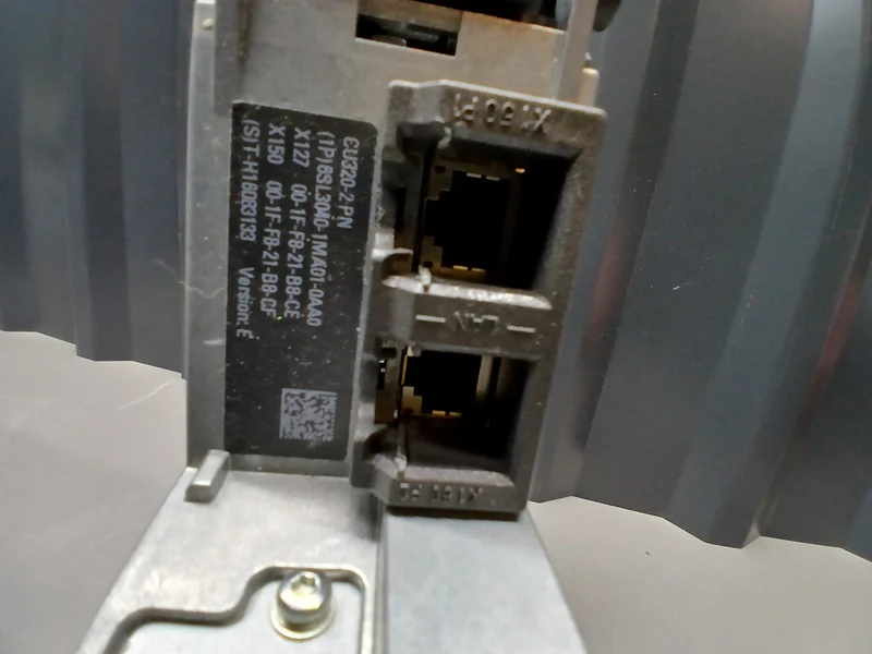Siemens SINAMICS 1P 6SL3040-1MA01-0AA0