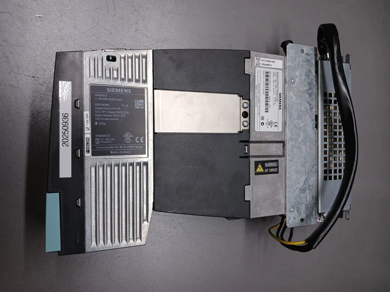 Siemens CU310 PN 1P 6SL3040-0LA01-0AA1 POWER MODUL 340 6SL3210-1SE11-7UA0A