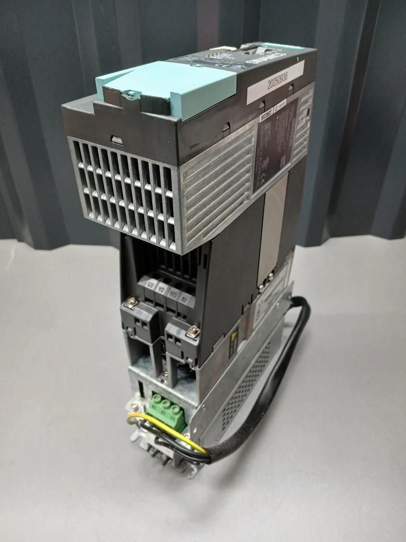 Siemens CU310 PN 1P 6SL3040-0LA01-0AA1 POWER MODUL 340 6SL3210-1SE11-7UA0A