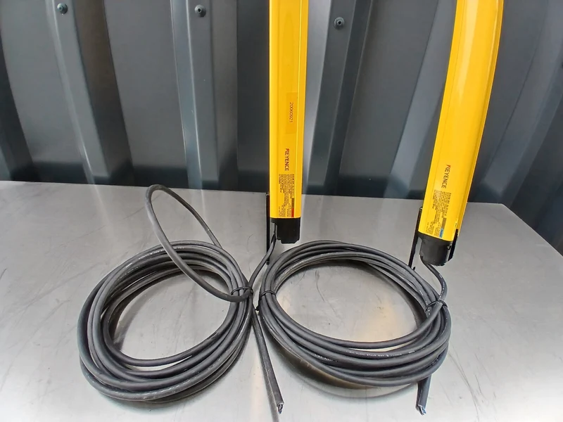 Keyence GL-R111F-T & GL-R111F-R Sicherheitslichtvorhang