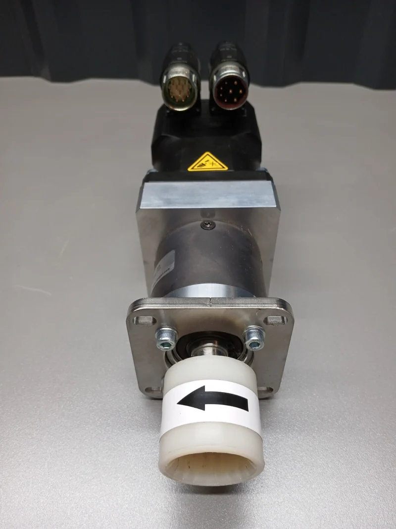 LTI Servomotor LSH-074-2-60-560/T1 mit Getriebe Motor 100265923