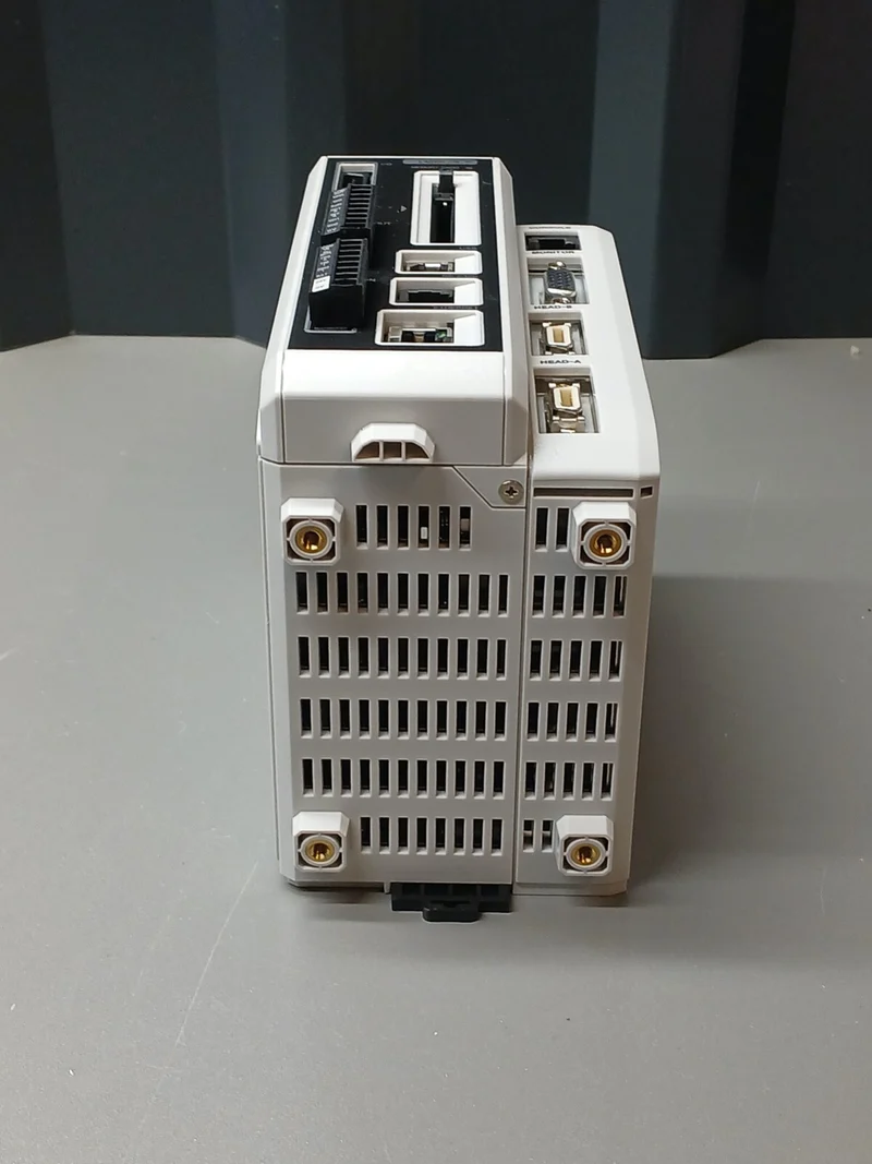 Keyence LJ-G5001P Laser Controller, Präzisionsgerät