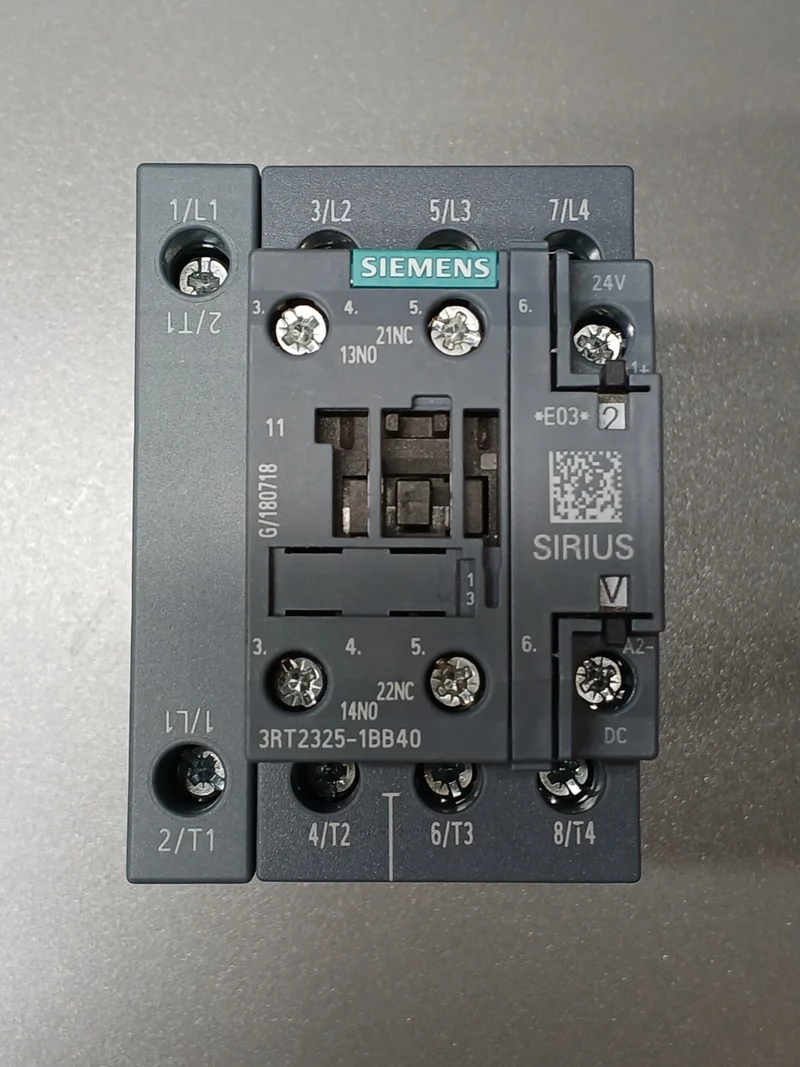 Siemens Schütz 3RT2325-1BB40 SIRIUS 24V 60A DC Schaltleistung