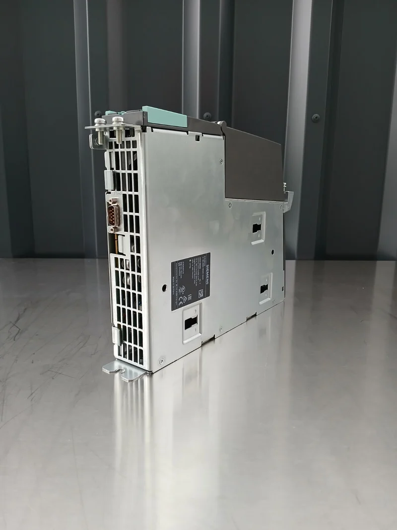 Siemens SINAMICS CU320-2 PN Control Unit 6SL3040-1MA01-0AA0 24V 6.5A