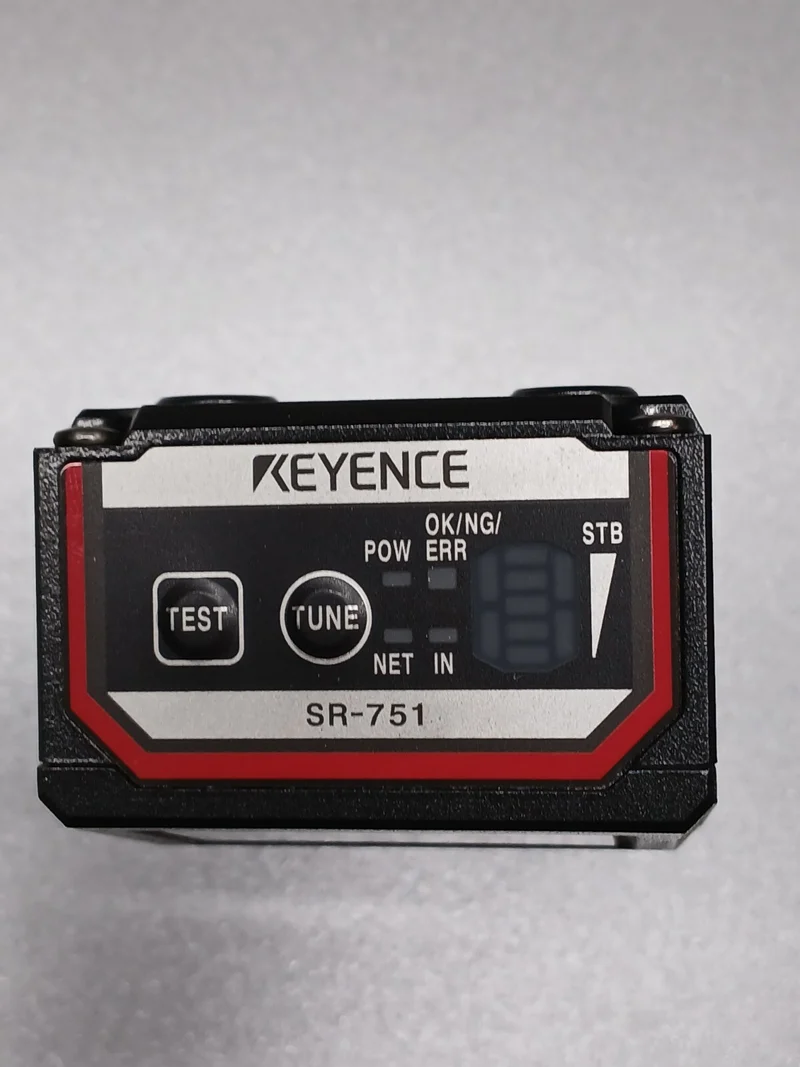 Keyence SR-751 2D Barcode Scanner - Industrie-Laserscanner für QR & Datamatrix