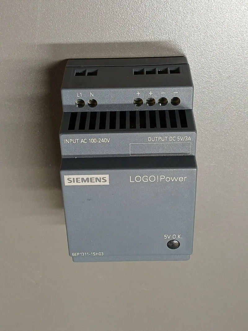 Siemens LOGO! Power 6EP1311-1SH03 Netzteil 5V 3A 100-240V AC DIN-Rail