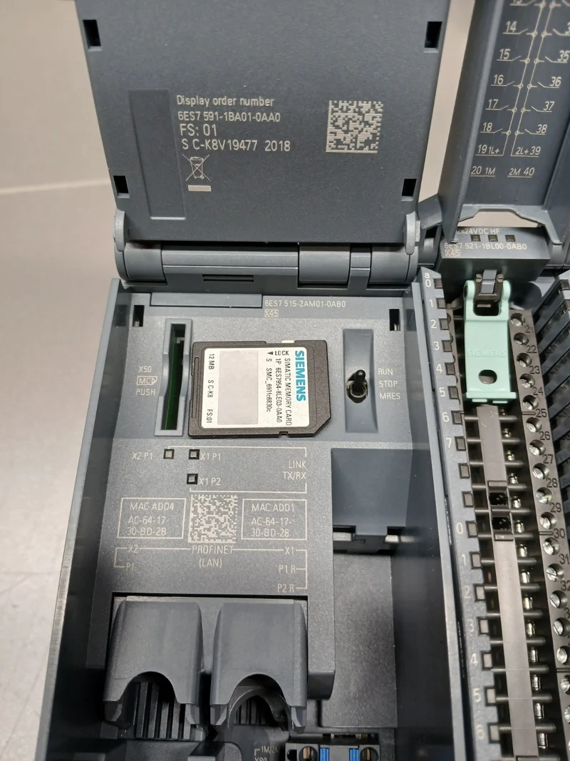 Siemens SIMATIC S7-1500 mit Zubehör siehe Bilder