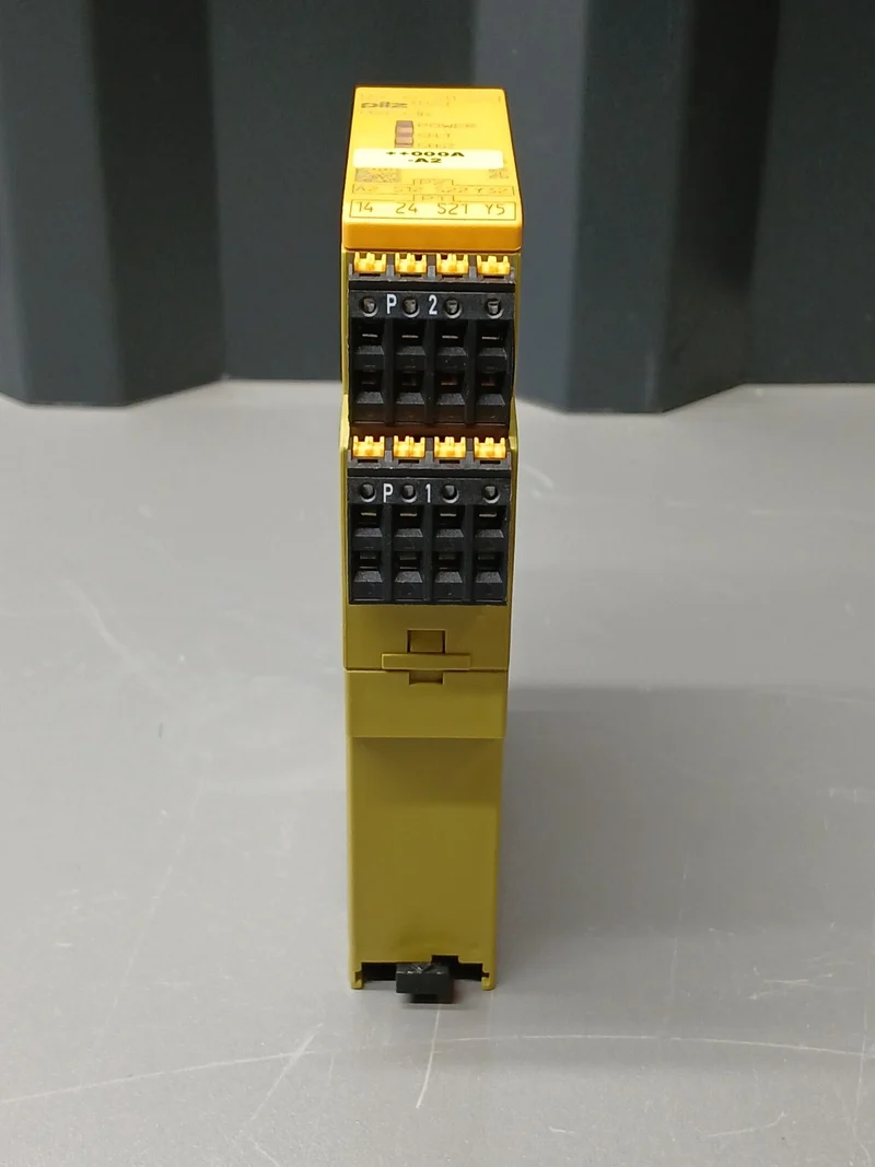 Pilz PNOZ e1p 784130 Sicherheitsrelais 24VDC 2so 2A