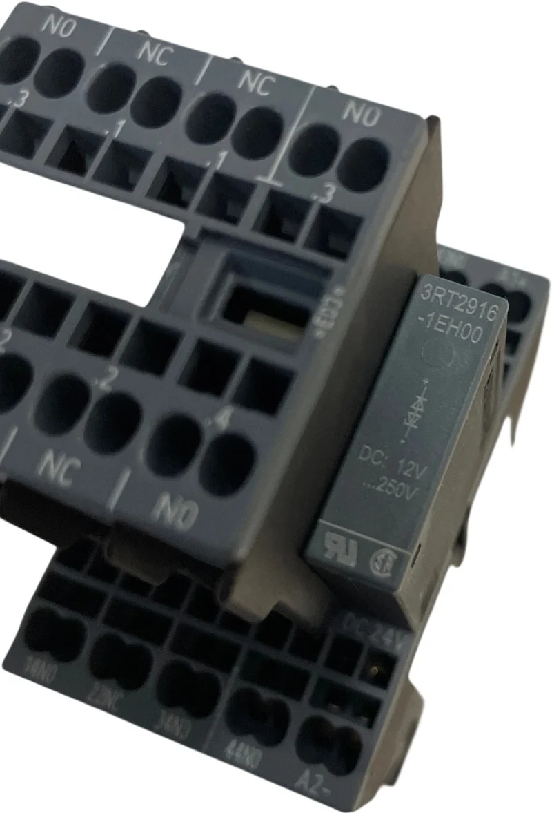 Siemens Leistungsschalter 3RH2131-2BB40 3RH2911-2FA22 3RT2916-1EH00