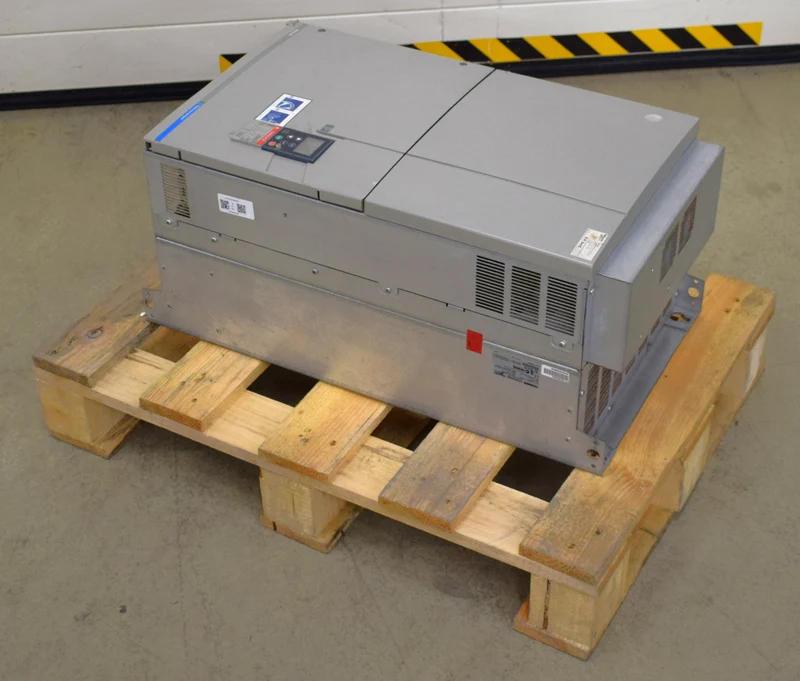 SCHNEIDERELECTRIC ATV38HD79N4 auf Lager