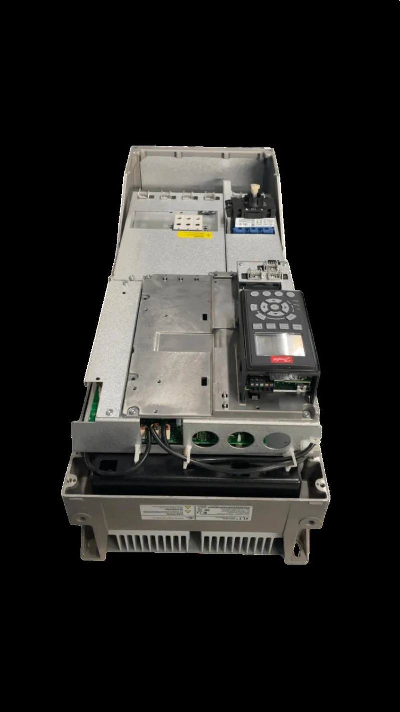 Danfoss Frequenzumrichter 45kW 134F3060 FC-102P45KT4P55H1TGX1XXSXXXALBXCXXXXD0