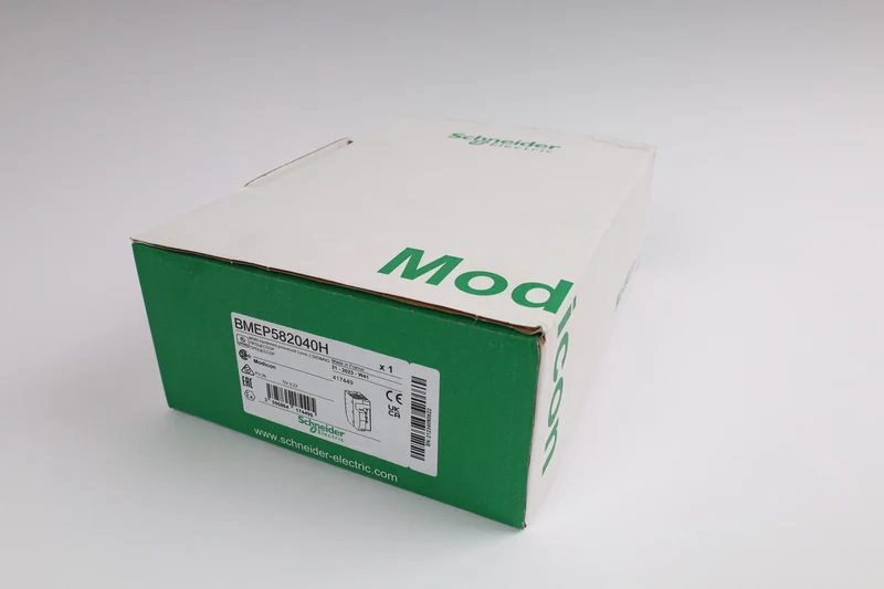 SCHNEIDERELECTRIC BMEP582040H auf Lager