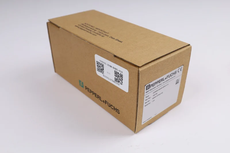 PEPPERLFUCHS UC6000-30GM-E6R2-V15 auf Lager