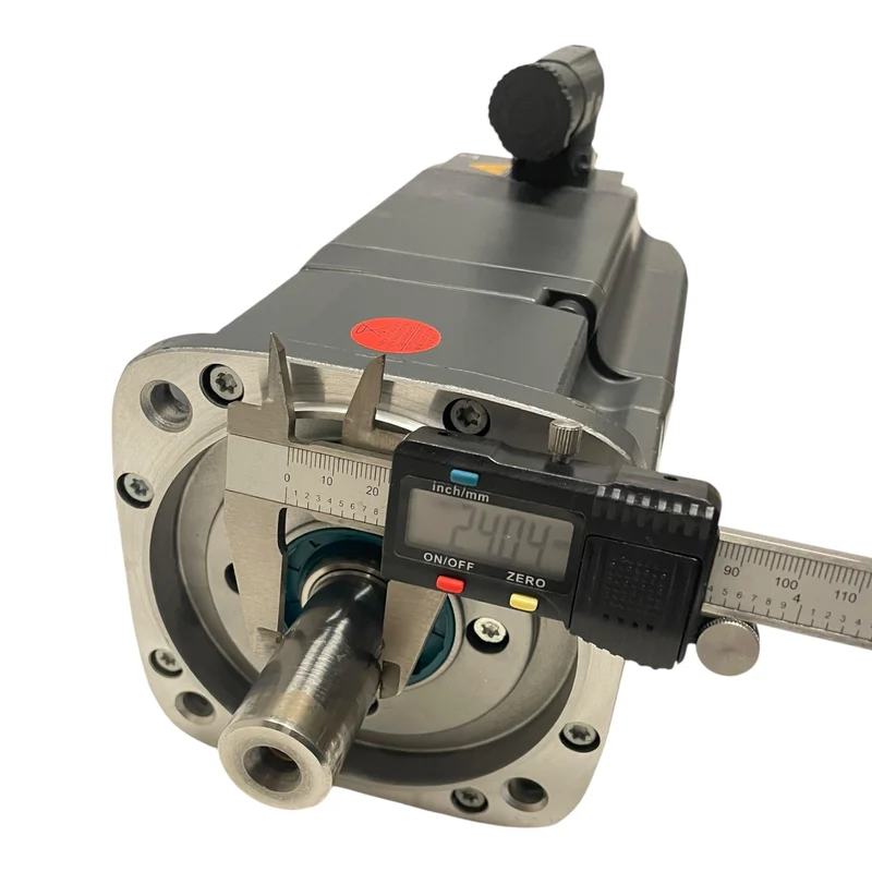 Siemens SIMOTICS Servomotor Synchronmotor Bremse 1FK7063-2AF71-1CH1-Z Servomotor